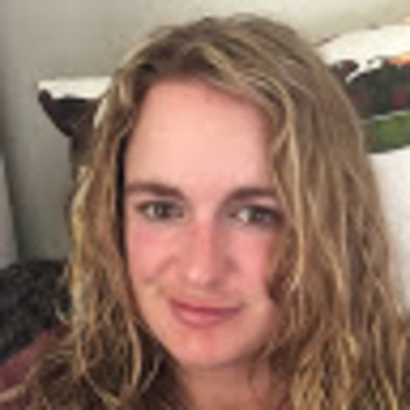 Meet your Posher, Amanda - Picture 1 of 1